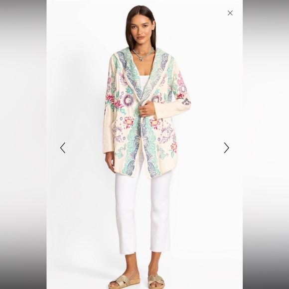 JOHNNY WAS
BIYA SHORT HOODIE SIZE XL - Picture 2 of 14